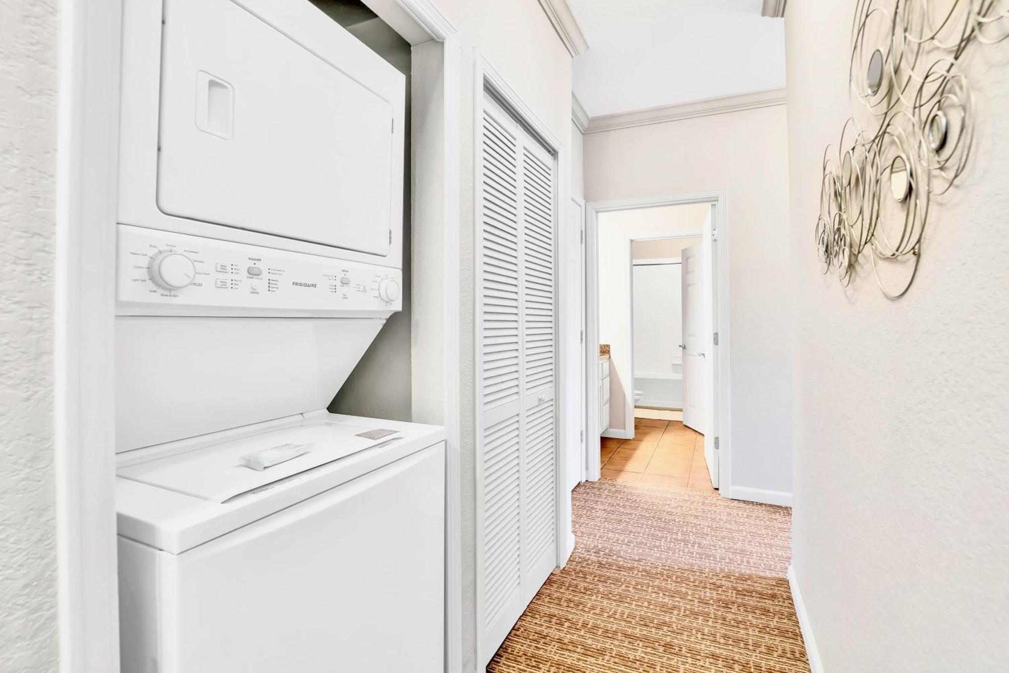 Near - 3br - Pool Ht And Games Hébergement de vacances