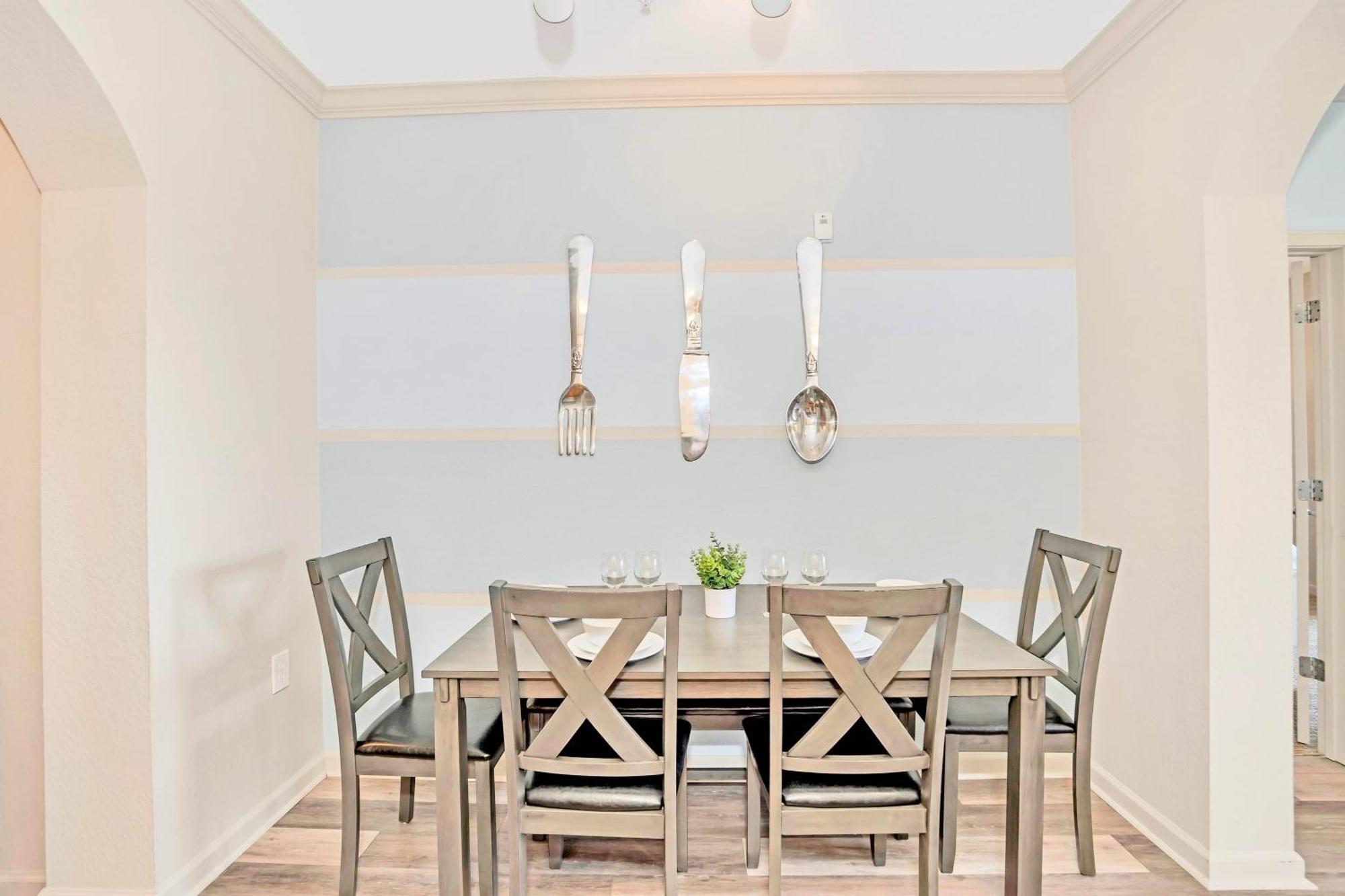 Hébergement de vacances Near - 3br - Pool Ht And Games *